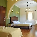 Areos Polis Boutique 3* أريبوليس