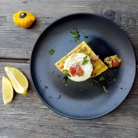 埃里奥珀里斯精品酒店 酒店