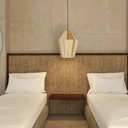 埃里奥珀里斯精品酒店 酒店 阿里奥波利斯