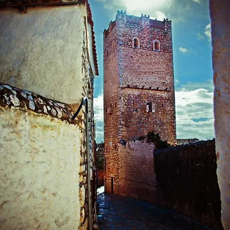 埃里奥珀里斯精品酒店 酒店 3*