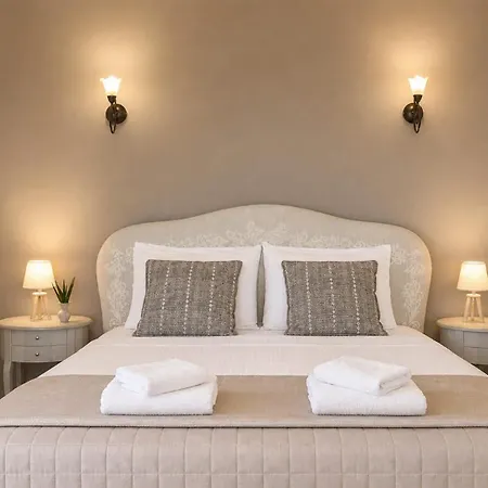 Areos Polis Boutique Отель 3*