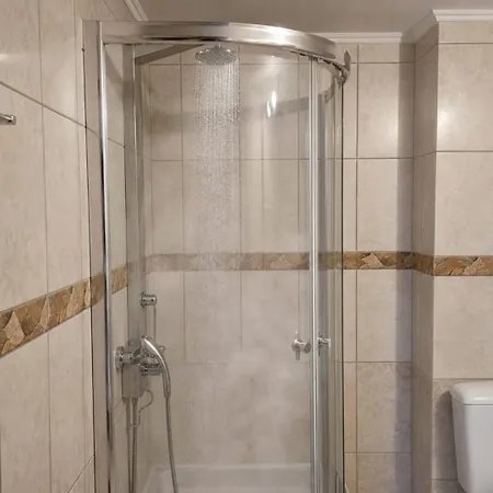 Areos Polis Boutique Ареополис