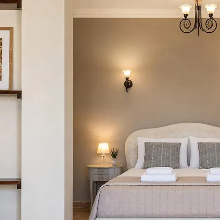 Areos Polis Boutique Отель 3*