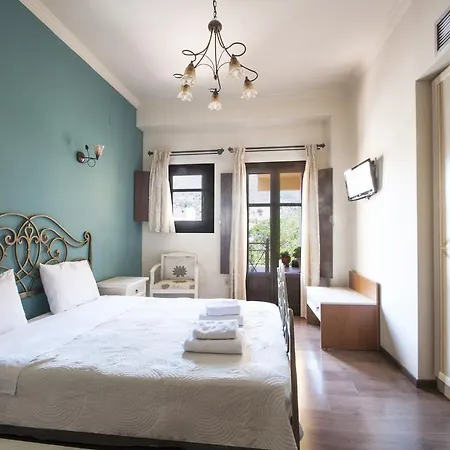 埃里奥珀里斯精品酒店 3* 阿里奥波利斯