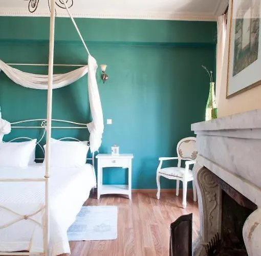 Areos Polis Boutique Areopoli