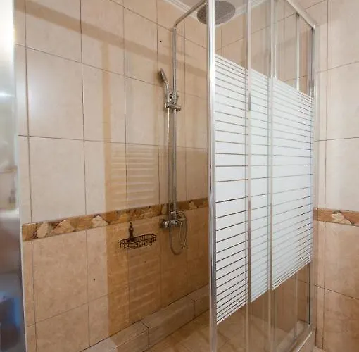 Otel Areos Polis Boutique