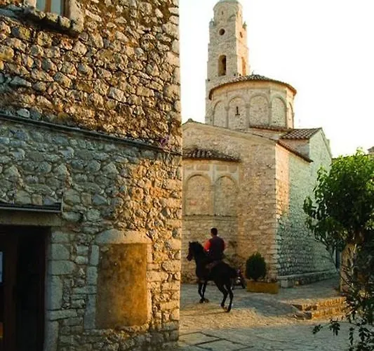 Areos Polis Boutique Areopoli