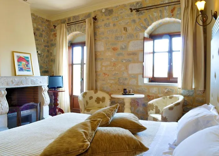 Hotell Areos Polis Boutique 3*