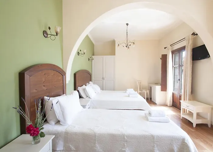 Hotel Areos Polis Boutique 3*