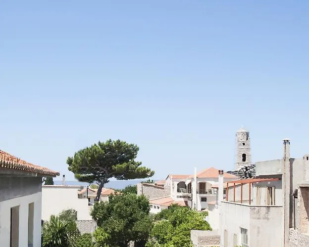 Areos Polis Boutique Areopoli