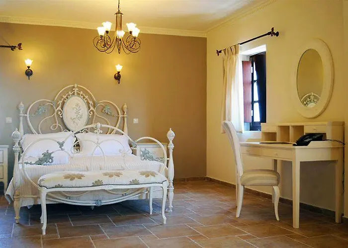 Areos Polis Boutique Areopoli